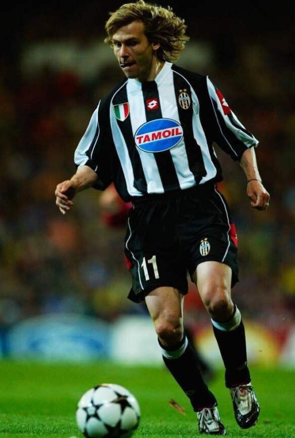 Uniforme Retro Local Juventus 2002 / 2003