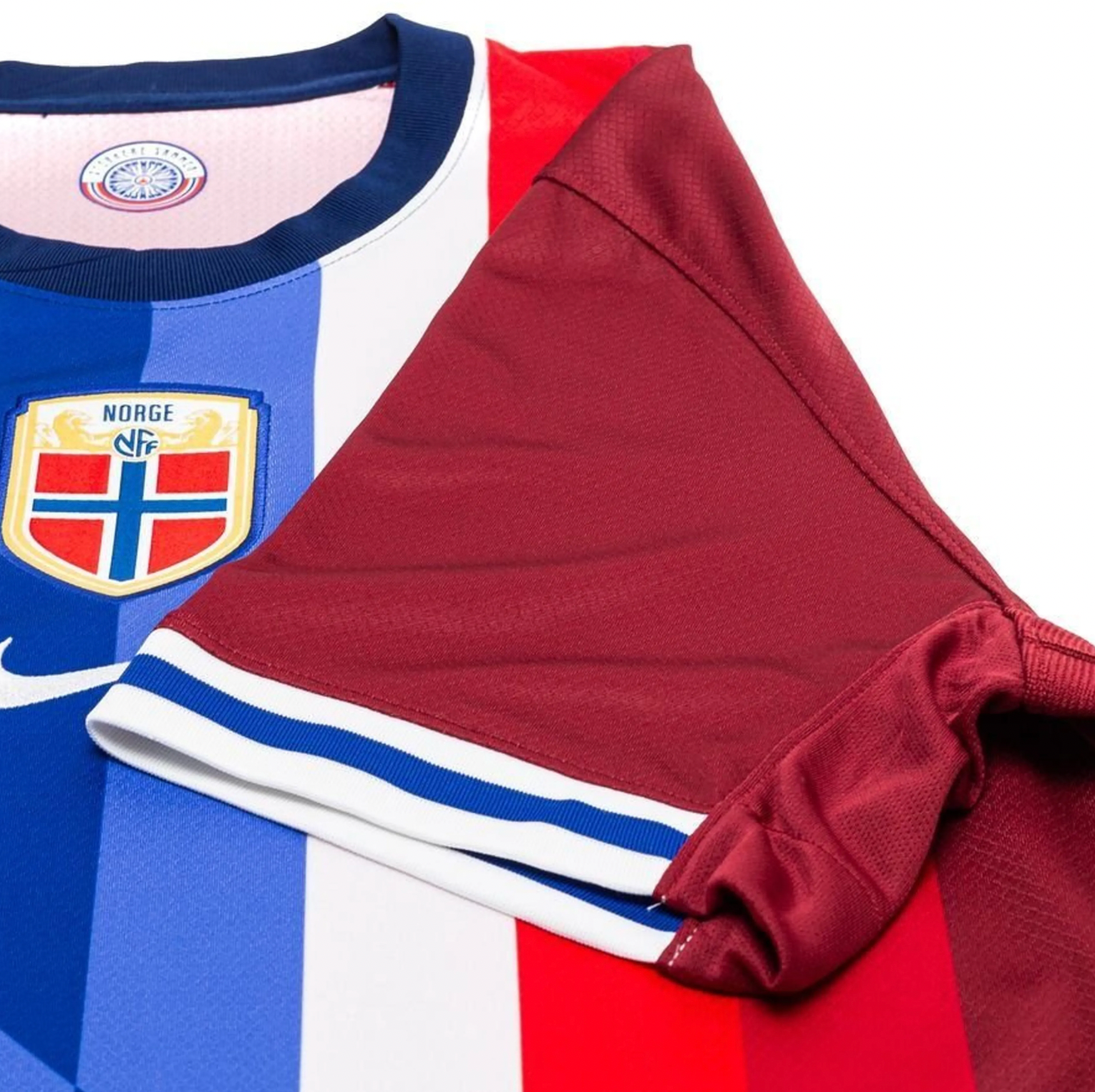 Kit casa Norvegia 2024/2025