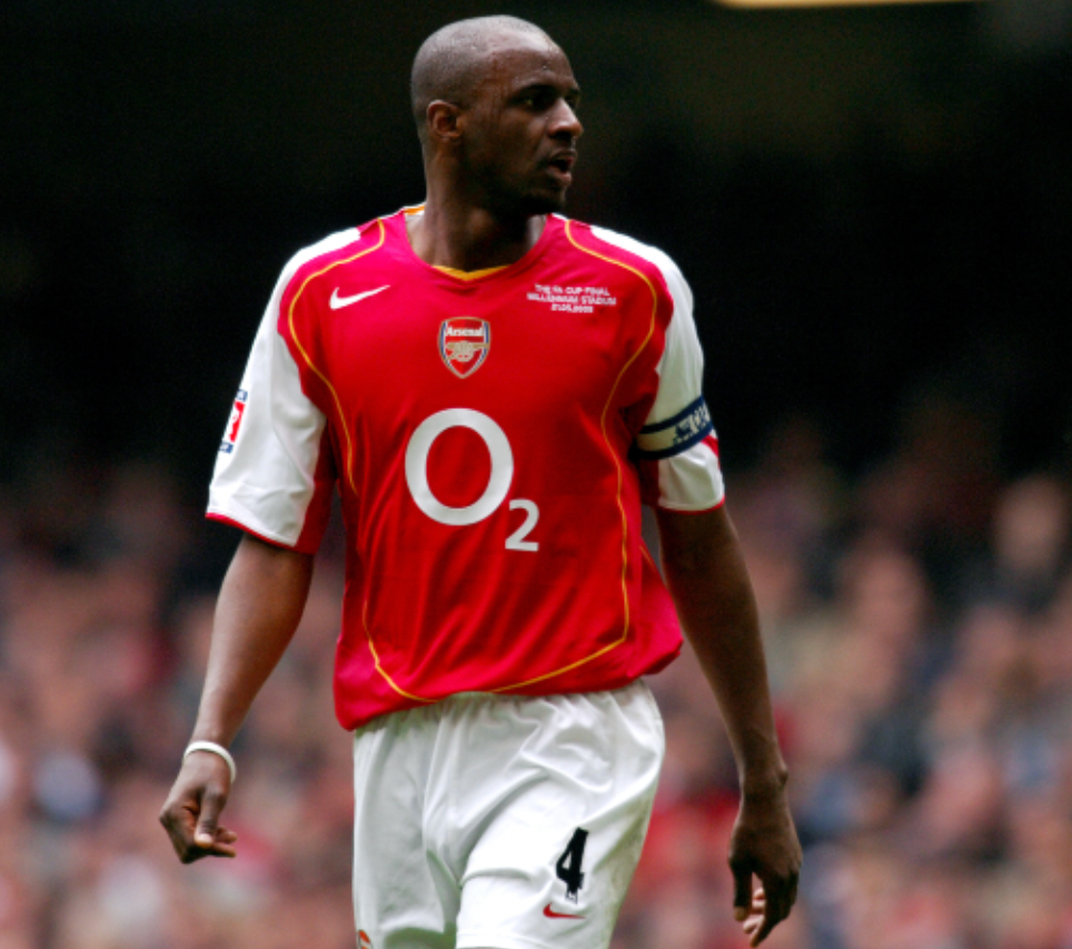 Uniforme Retro Local Arsenal 2004/2005