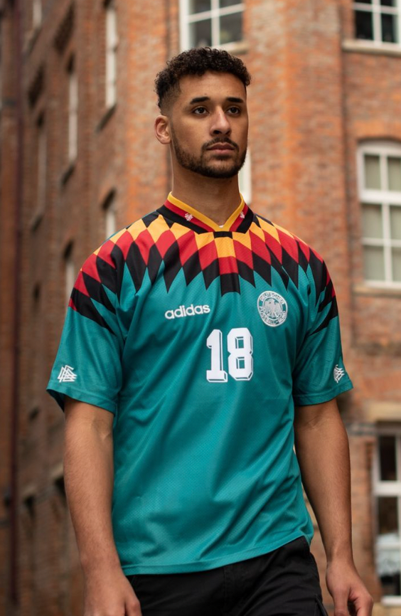 Equipación retro visitante Alemania 1994