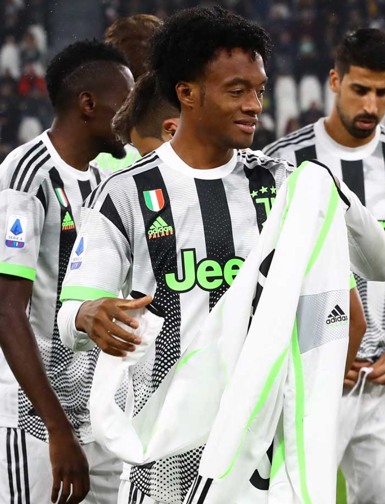 Maillot Édition Spéciale Juventus x Palace 2020