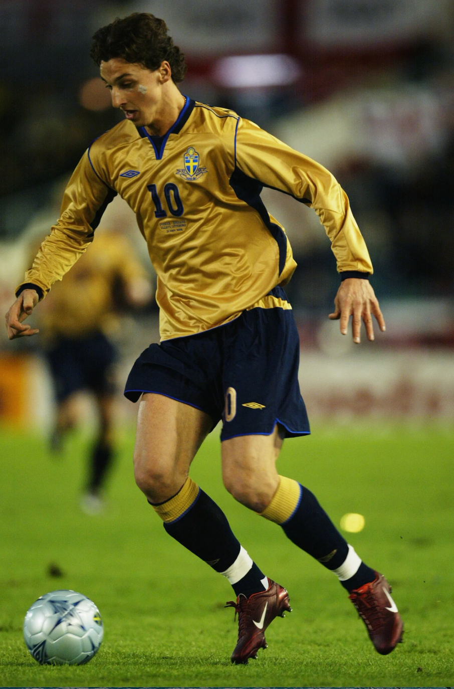 Schweden 2004 Retro Goldenes Trikot Auswärts Lange Ärmel