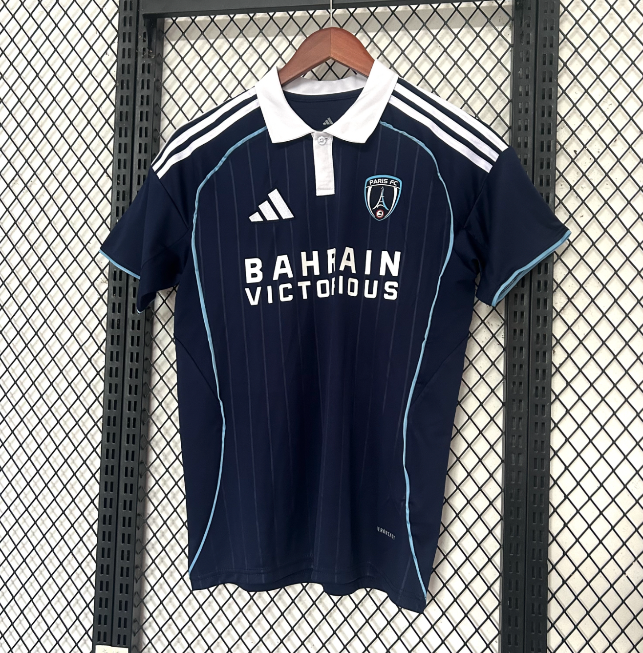 Camiseta local del Paris FC 2025/2026