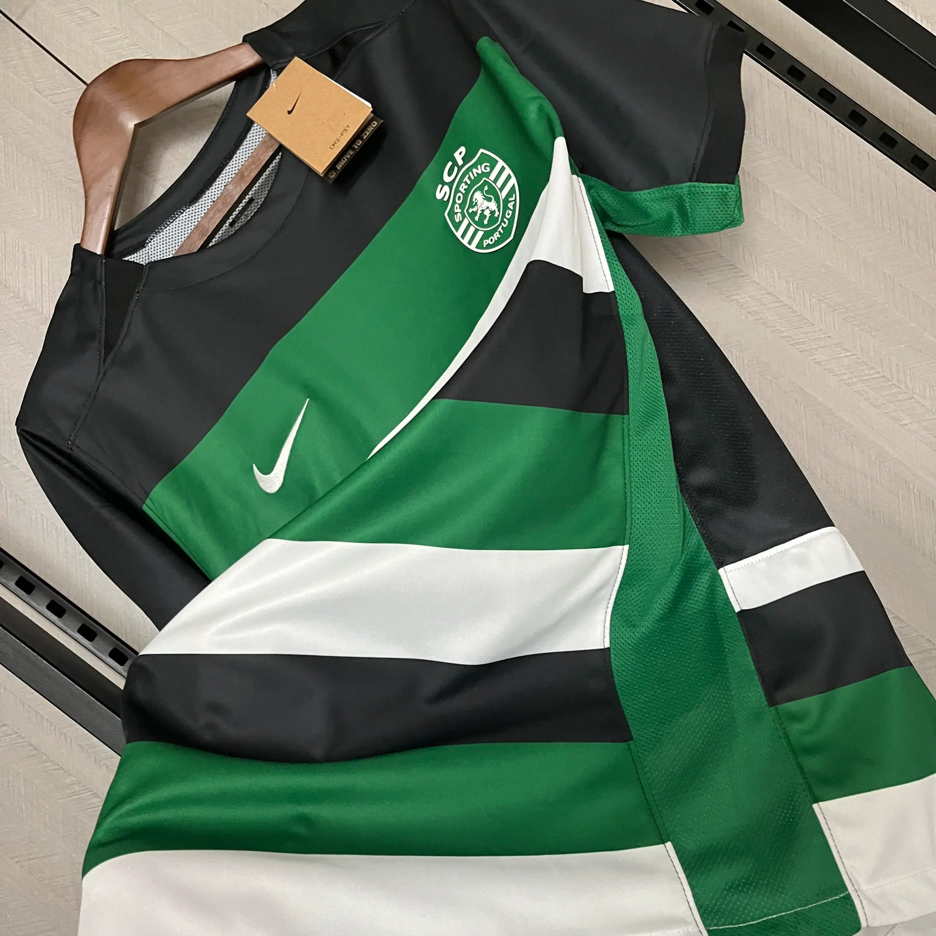 Maglia Casa Sporting Lisbona 2024-2025