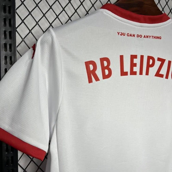 Kit casalingo Leipzig 2024/2025