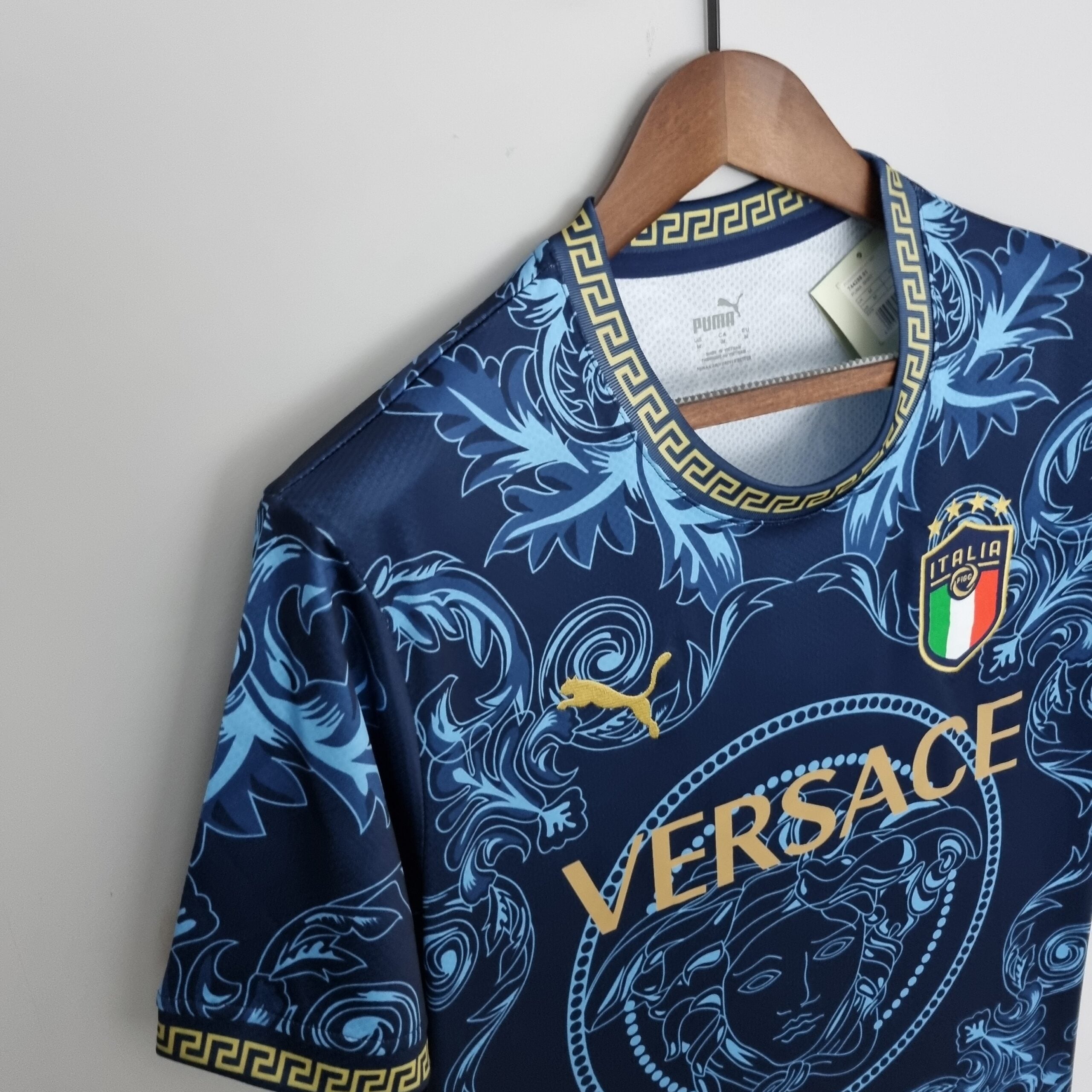 Kit concept ITALIA X VERSACE